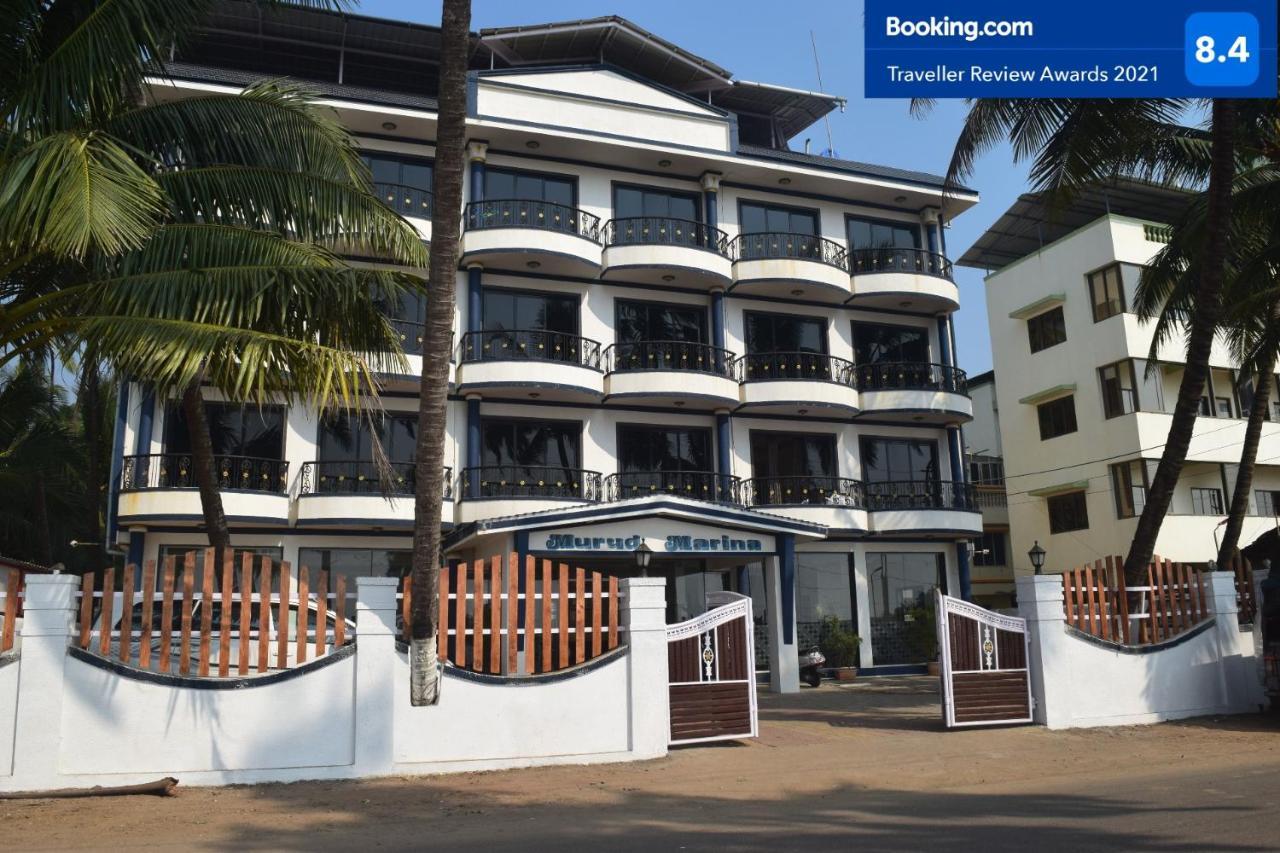 Hotel Murud Marina Extérieur photo
