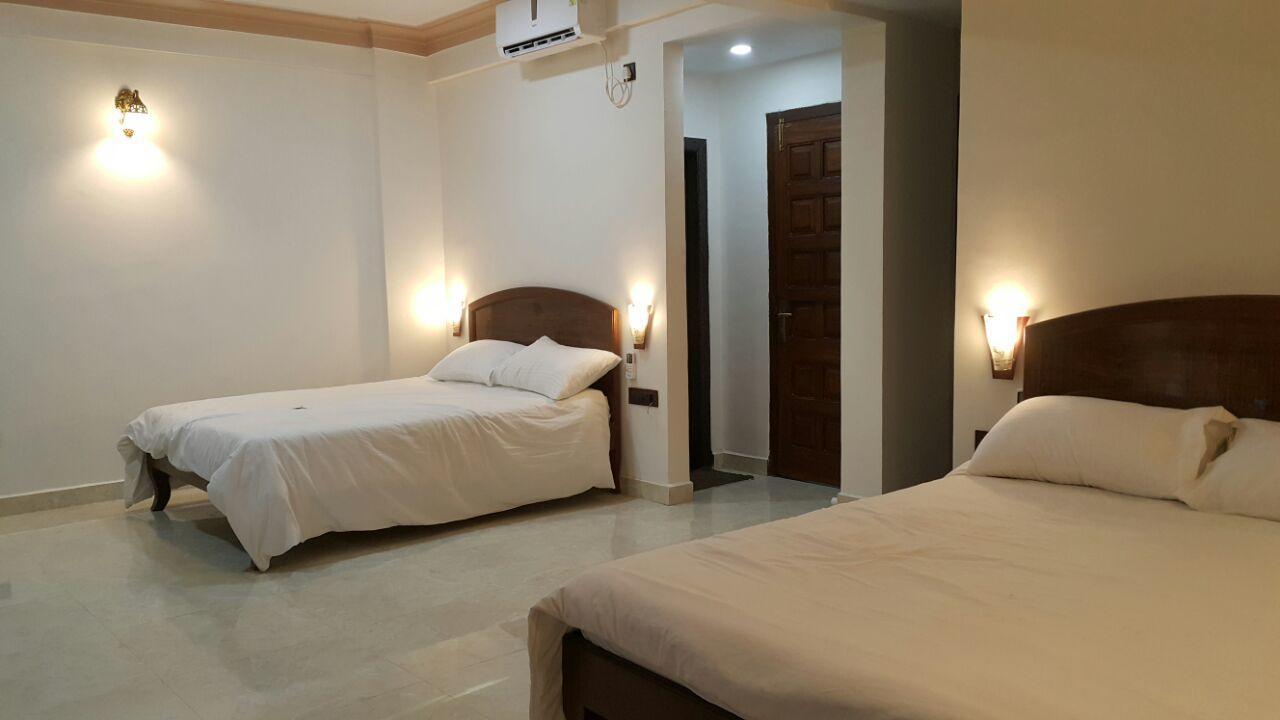 Hotel Murud Marina Extérieur photo